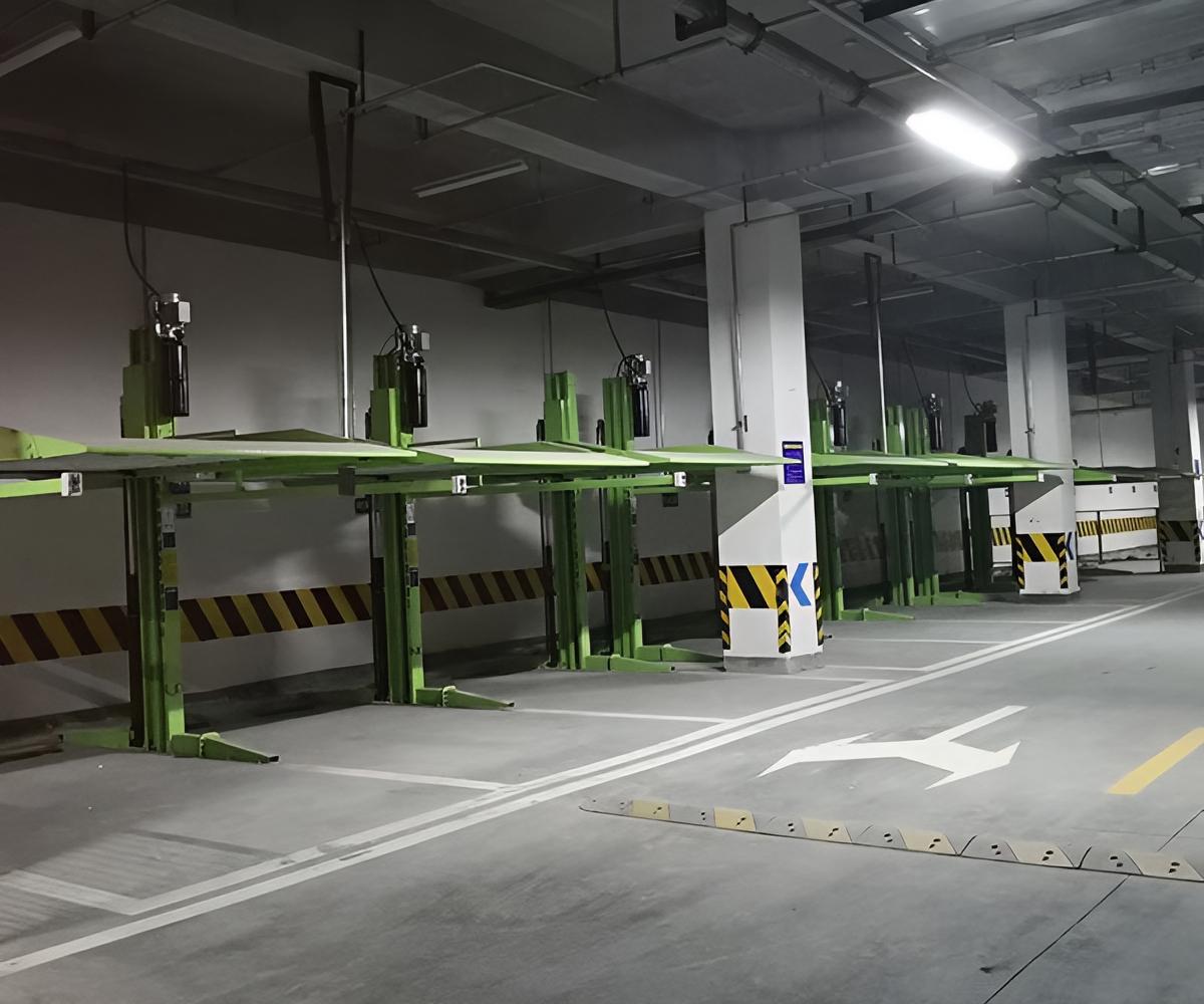 凌云立體車庫多功能機(jī)械車庫租賃